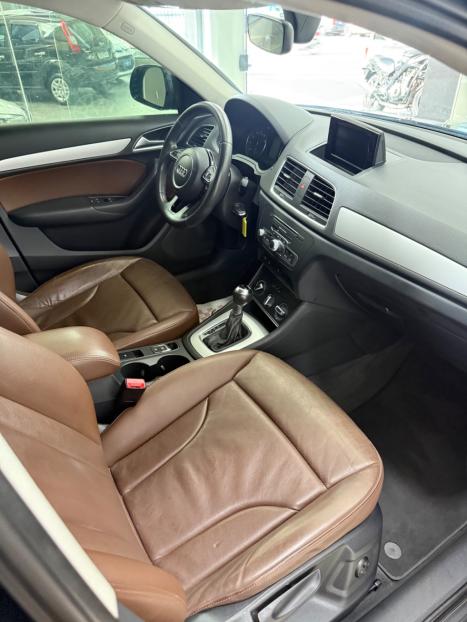 AUDI Q3 1.4 4P FLEX TFSI S-TRONIC AUTOM�TICO, Foto 13