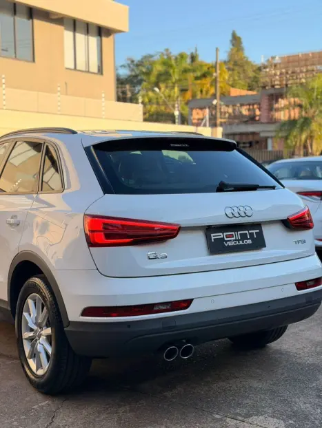 AUDI Q3 1.4 4P TFSI ATTRACTION S-TRONIC AUTOM�TICO, Foto 3