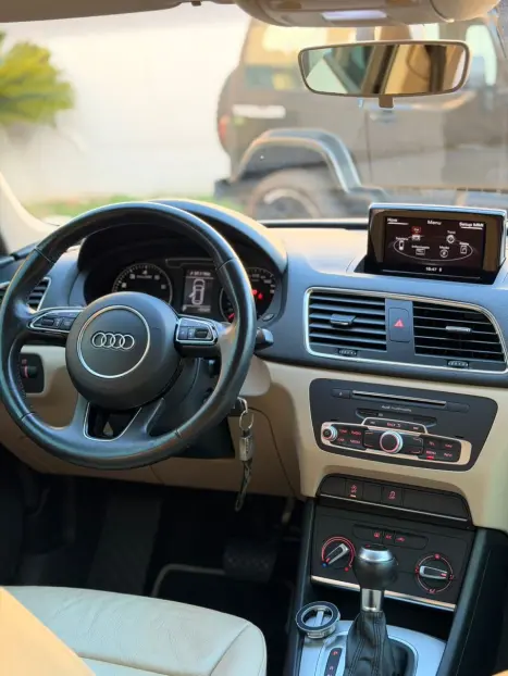 AUDI Q3 1.4 4P TFSI ATTRACTION S-TRONIC AUTOM�TICO, Foto 7