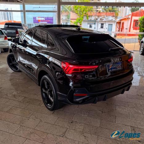 AUDI Q3 2.0 40 4P TFSI SPORTBACK PERFORMANCE BLACK QUATTRO TIPTRONIC AUTOM�TICO, Foto 2