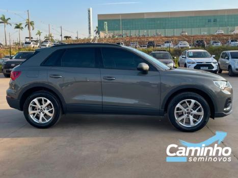 AUDI Q3 2.0 4P 40 TFSI PRESTIGE QUATTRO TIPTRONIC AUTOM�TICO, Foto 4