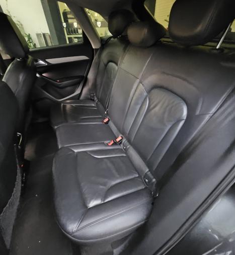 AUDI Q3 2.0 4P TFSI AMBITION QUATTRO S-TRONIC AUTOM�TICO, Foto 4