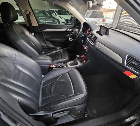 AUDI Q3 2.0 4P TFSI AMBITION QUATTRO S-TRONIC AUTOM�TICO, Foto 6