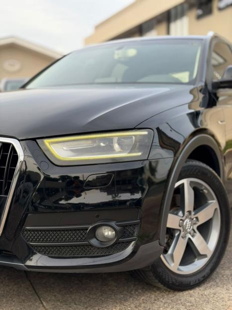 AUDI Q3 2.0 4P TFSI AMBITION QUATTRO S-TRONIC AUTOM�TICO, Foto 3