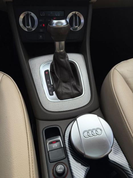AUDI Q3 2.0 4P TFSI AMBITION QUATTRO S-TRONIC AUTOM�TICO, Foto 9