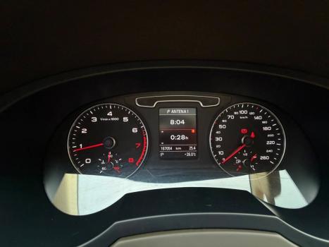 AUDI Q3 2.0 4P TFSI AMBITION QUATTRO S-TRONIC AUTOM�TICO, Foto 10