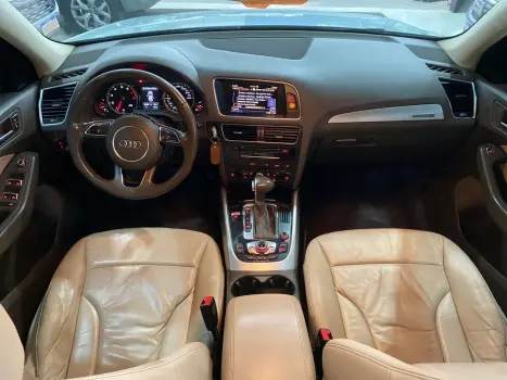 AUDI Q5 2.0 16V 4P TFSI AMBIENTE 16V 225CV AUTOM�TICO, Foto 8