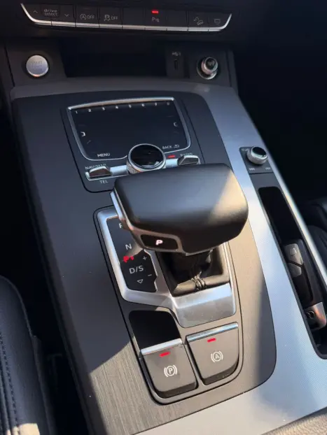 AUDI Q5 2.0 16V 4P TFSI SPORTBACK S-LINE S-TRONIC QUATTRO AUTOM�TICO, Foto 9