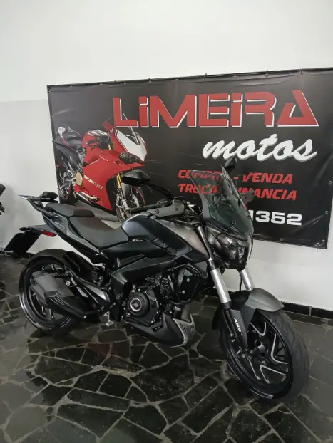BAJAJ Dominar 400 , Foto 2