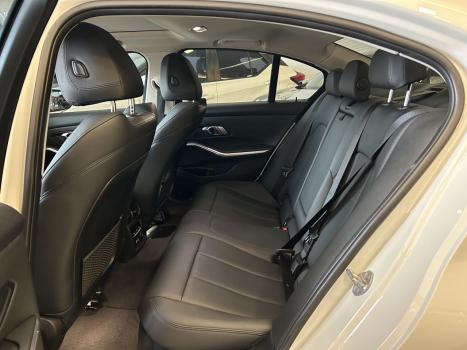 BMW 320I 2.0 16V 4P SPORT GP TURBO AUTOMÁTICO, Foto 9 BMW 320I 2.0 16V 4P SPORT GP TURBO AUTOMÁTICO, Foto 9