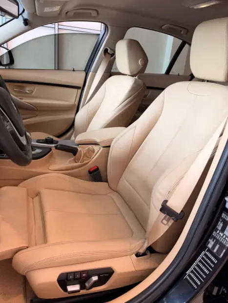 BMW 320I 2.0 16V 4P SPORT GP ACTIVE FLEX AUTOMÁTICO, Foto 4