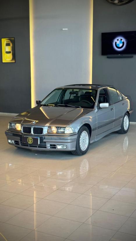 BMW 325I 2.5 24V 4P, Foto 4