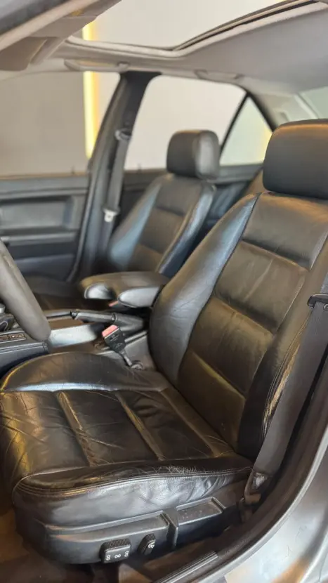 BMW 325I 2.5 24V 4P, Foto 13