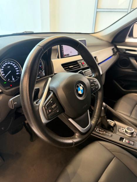 BMW X1 2.0 16V 4P S DRIVE 20I AUTOM�TICO, Foto 3