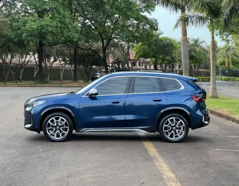 BMW X1 2.0 16V 4P S DRIVE 20I X-LINE TURBO AUTOMÁTICO, Foto 6
