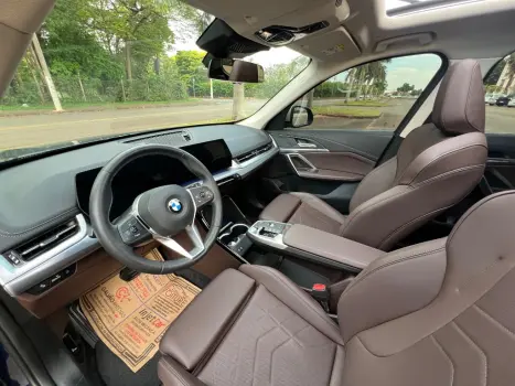 BMW X1 2.0 16V 4P S DRIVE 20I X-LINE TURBO AUTOMÁTICO, Foto 9