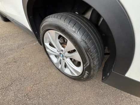 BMW X1 2.0 16V 4P SDRIVE 20I ACTIVEFLEX TURBO AUTOM�TICO, Foto 10