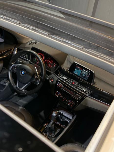 BMW X1 2.0 16V 4P SDRIVE 20I ACTIVEFLEX TURBO AUTOM�TICO, Foto 4