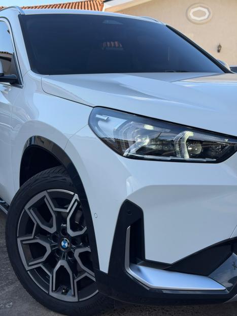 BMW X1 2.0 16V 4P SDRIVE 20I X-LINE ACTIVEFLEX TURBO AUTOM�TICO, Foto 3