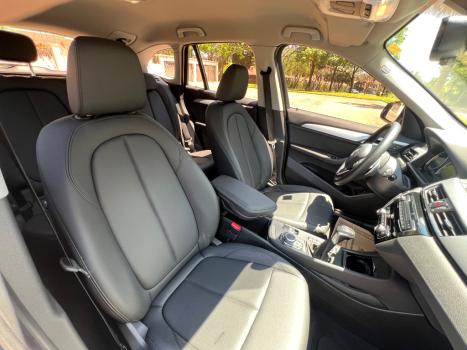 BMW X1 2.0 16V 4P SDRIVE 20I ACTIVEFLEX TURBO AUTOMÁTICO, Foto 11