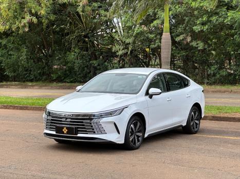 BYD King 1.5 16V 4P GS DM-I PHEV AUTOM�TICO, Foto 2