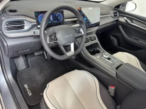 BYD King 1.5 16V 4P GS DM-I PHEV AUTOM�TICO, Foto 5