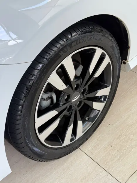 CHERY Arrizo 6 Pro 1.5 16V 4P FLEX TURBO AUTOMÁTICO CVT, Foto 11