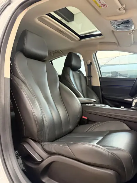 CHERY Arrizo 6 Pro 1.5 16V 4P FLEX TURBO AUTOMÁTICO CVT, Foto 27