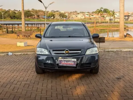 CHEVROLET Astra Hatch 2.0 4P ADVANTAGE  FLEX, Foto 2