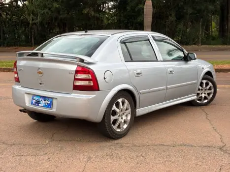 CHEVROLET Astra Hatch 2.0 4P ADVANTAGE FLEX AUTOM�TICO, Foto 4