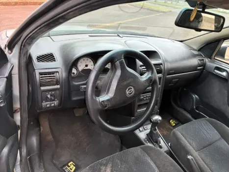 CHEVROLET Astra Hatch 2.0 4P ADVANTAGE FLEX AUTOM�TICO, Foto 9