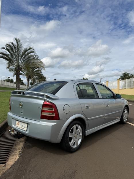 CHEVROLET Astra Hatch 2.0 4P ADVANTAGE  FLEX, Foto 4