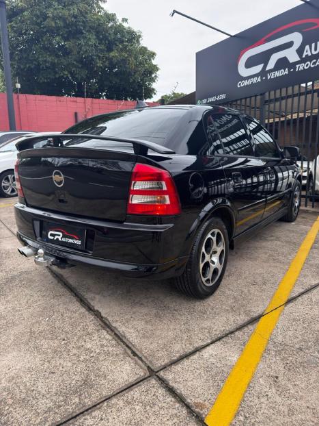 CHEVROLET Astra Hatch 2.0 4P, Foto 4