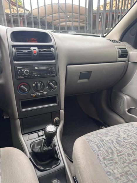 CHEVROLET Astra Hatch 2.0 4P, Foto 10