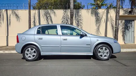 CHEVROLET Astra Hatch 2.0 4P ADVANTAGE  FLEX, Foto 4