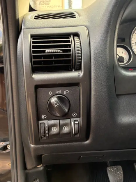 CHEVROLET Astra Hatch 2.0 4P ADVANTAGE  FLEX, Foto 8