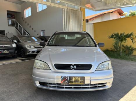 CHEVROLET Astra Sedan 1.8 4P GL, Foto 1