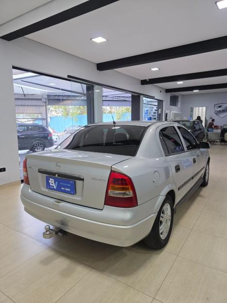 CHEVROLET Astra Sedan 2.0 4P CD, Foto 9