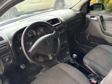CHEVROLET Astra Sedan 1.8 4P, Foto 5
