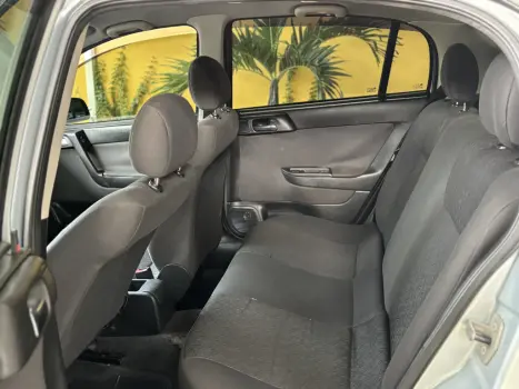 CHEVROLET Astra Sedan 1.8 4P, Foto 7