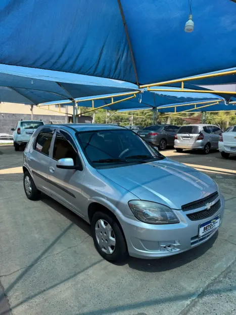 CHEVROLET Celta 1.0 4P LT VHCE FLEX, Foto 3 CHEVROLET Celta 1.0 4P LT VHCE FLEX, Foto 3