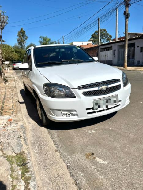 CHEVROLET Celta 1.0 4P LT FLEX, Foto 8