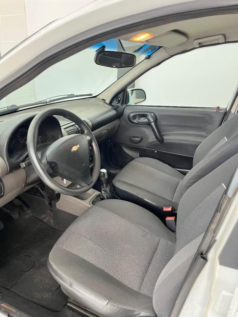 CHEVROLET Classic Sedan 1.0 4P VHCE FLEX LS, Foto 2