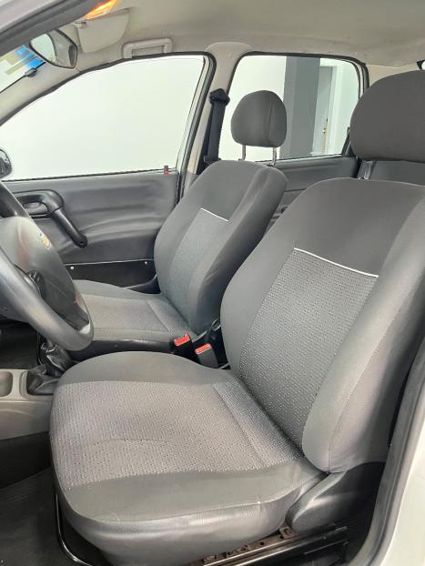 CHEVROLET Classic Sedan 1.0 4P VHCE FLEX LS, Foto 11