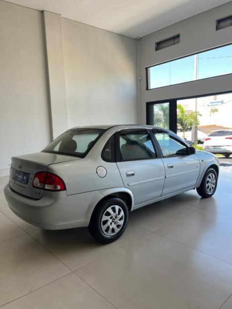 CHEVROLET Classic Sedan 1.0 4P VHCE FLEX LS, Foto 6