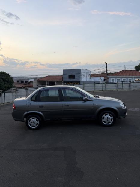 CHEVROLET Classic Sedan 1.0 4P VHCE FLEX LS, Foto 6