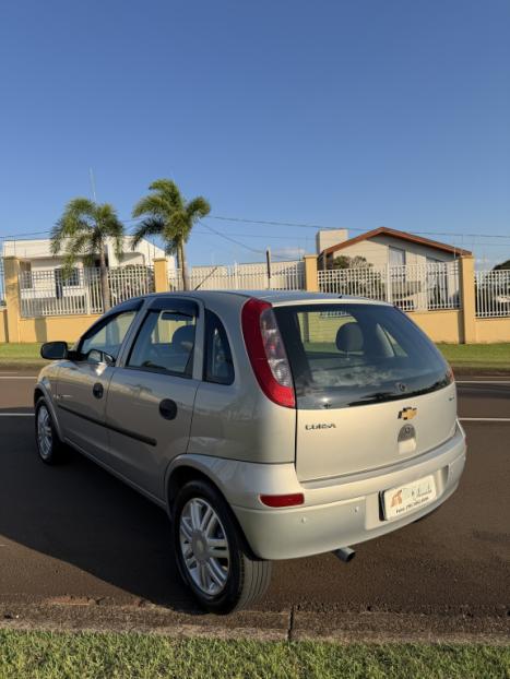 CHEVROLET Corsa Hatch 1.0 4P MAXX, Foto 3