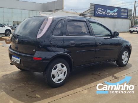 CHEVROLET Corsa Hatch 1.0 4P MAXX, Foto 5