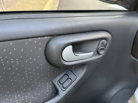 CHEVROLET Corsa Sedan 1.4 4P PREMIUM FLEX, Foto 6