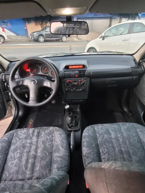 CHEVROLET Corsa Sedan 1.0 16V 4P, Foto 12